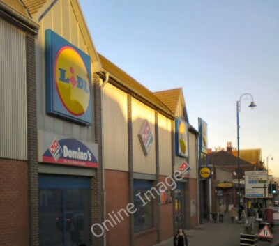 Photo 6x4 Lidl, Denton Denton/SJ9295 The Lidl store on Manchester Road,  c2012