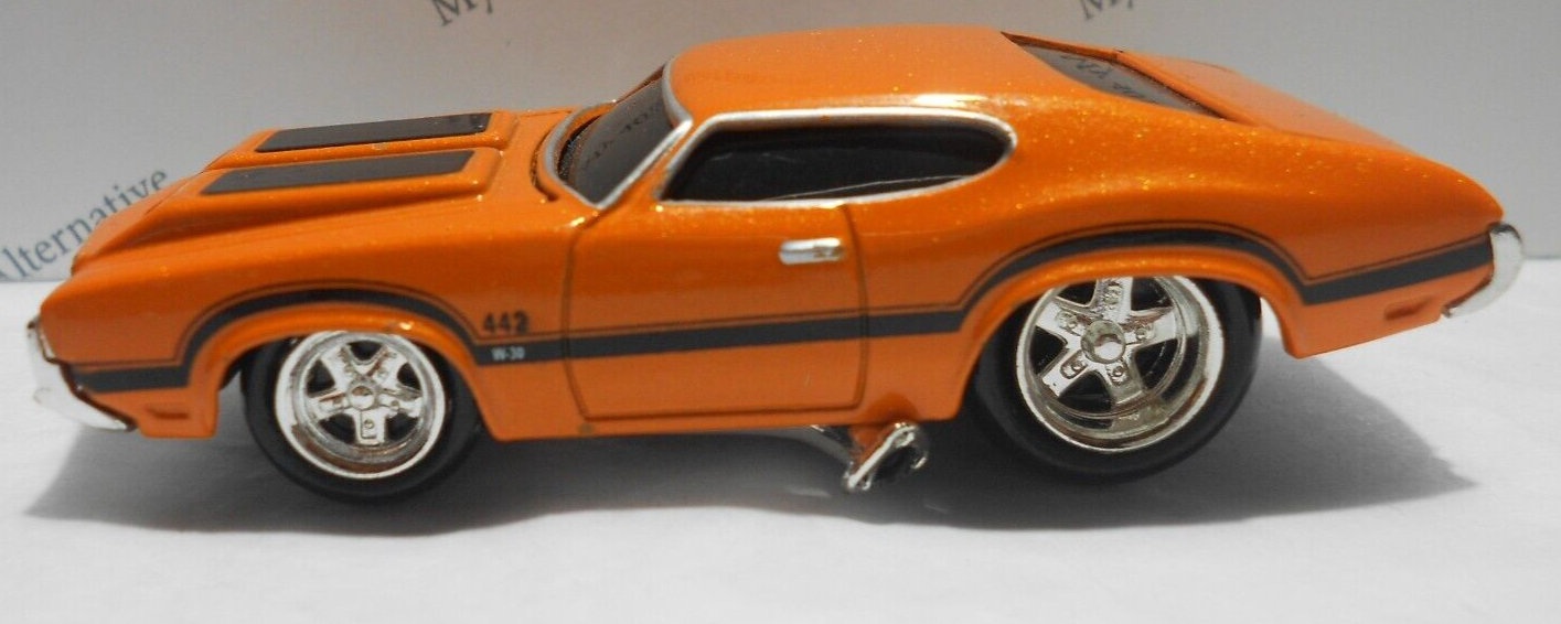 Muscle Machines '70 OLDS™ 442™オールズモビル Muscle Machines 1970 Olds 442 | CollectiblesAndMoreInStore