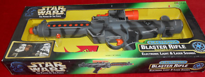 STAR WARS THE POWER OF THE FORCE ELECTRONIC BLASTER RIFLE LIGHT AND LASER SOUNDS