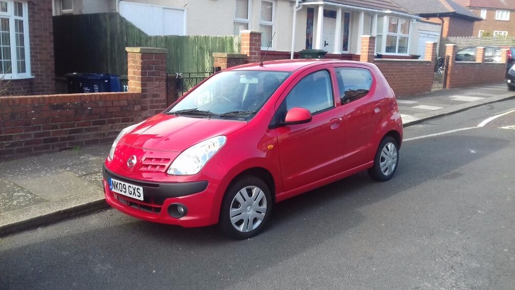 Low mileage, well maintained car in very good condition with only 1