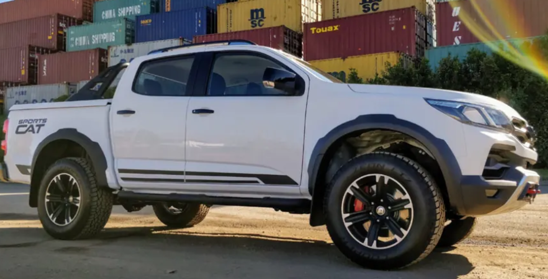 Holden Colorado Side Stripe Decals Door Graphics Premium Vinyl 4x4 UTE HSV
