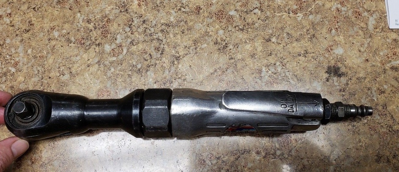 CAMPBELL HAUSFELD 3/8 AIR RATCHET P252383-Used