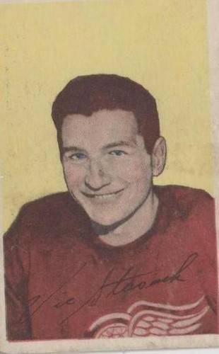 1952-53 Parkhurst - Vic Stasiuk #90