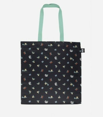 Harveys Seatbelt Shopper Tote Disney The Mandalorian Star Wars  Sold-Out!