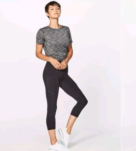 lululemon - 新品タグ付き サイズ4 新品タグ付lululemonルルレモンヨガウェアFastFreeレギンス