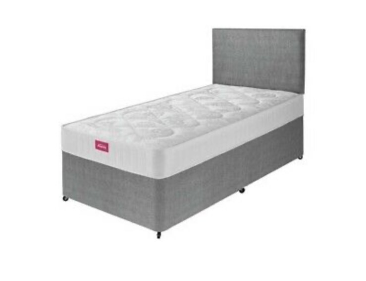 Single bed complete with orthopaedic mattress ideal for growing kids in Hall Green, West