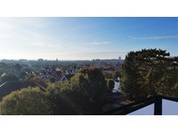 Spacious Balcony 1 Bedroom Flat