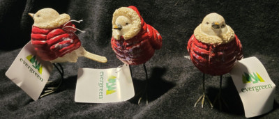 Resin Snowbird In Red Parka Evergreen #8TAR436