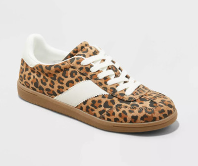 Women's Spencer Fashion Sneakers Light Brown - Universal Thread - CHOOSE SIZE