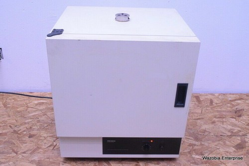 PRECISION SCIENTIFIC MODEL 3EG INCUBATOR
