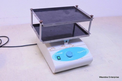 LABNET ROCKER 25 MODEL S2025-D SHAKER