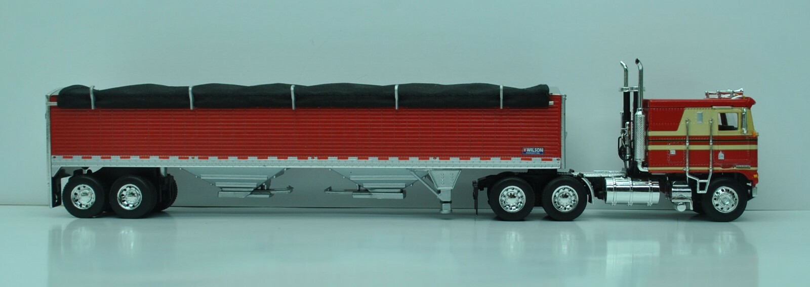 DCP FIRST GEAR 1/64 SCALE K-100 KENWORTH, RED & BEIGE, RED TALL SIDED