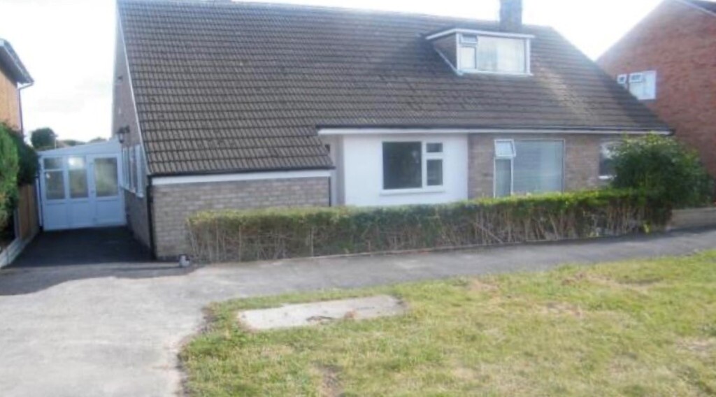 2 Bedroomed Bungalow Birstall, Leicester .. Walking Distance to Local