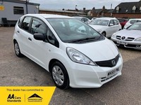 HONDA JAZZ 1.2 i-VTEC S 2015