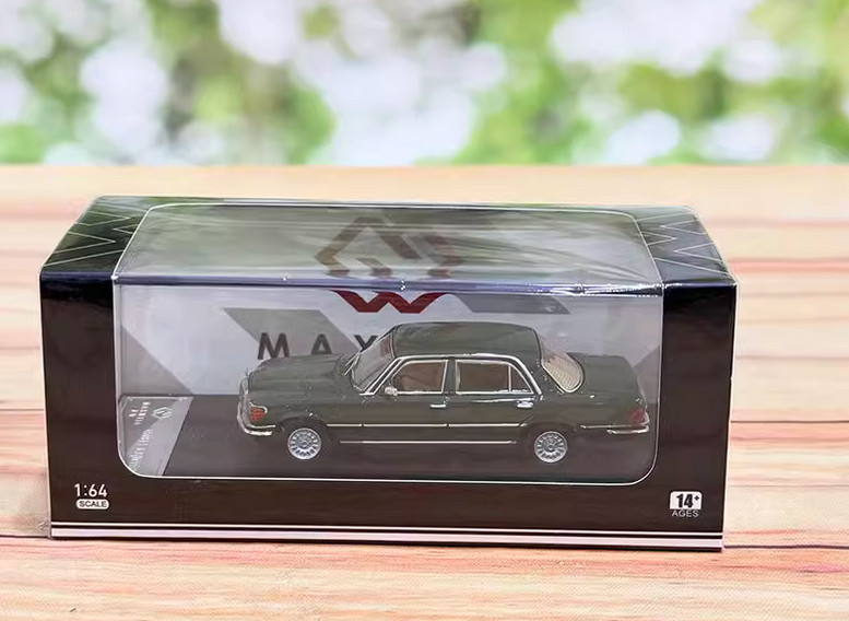 メルセデス ベンツ 450SEL 6.9 W116 1976 1/64 ミニカー 1/64 MAXWELL1976 Mercedes Benz 450 SEL 6.9 W116 - YouTube