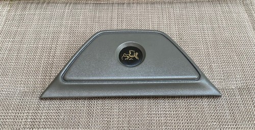 HOLDEN 1980-86 VC-VH-VK COMMODORE SL GENUINE GREY STEERING WHEEL HORN PAD!! EC!!