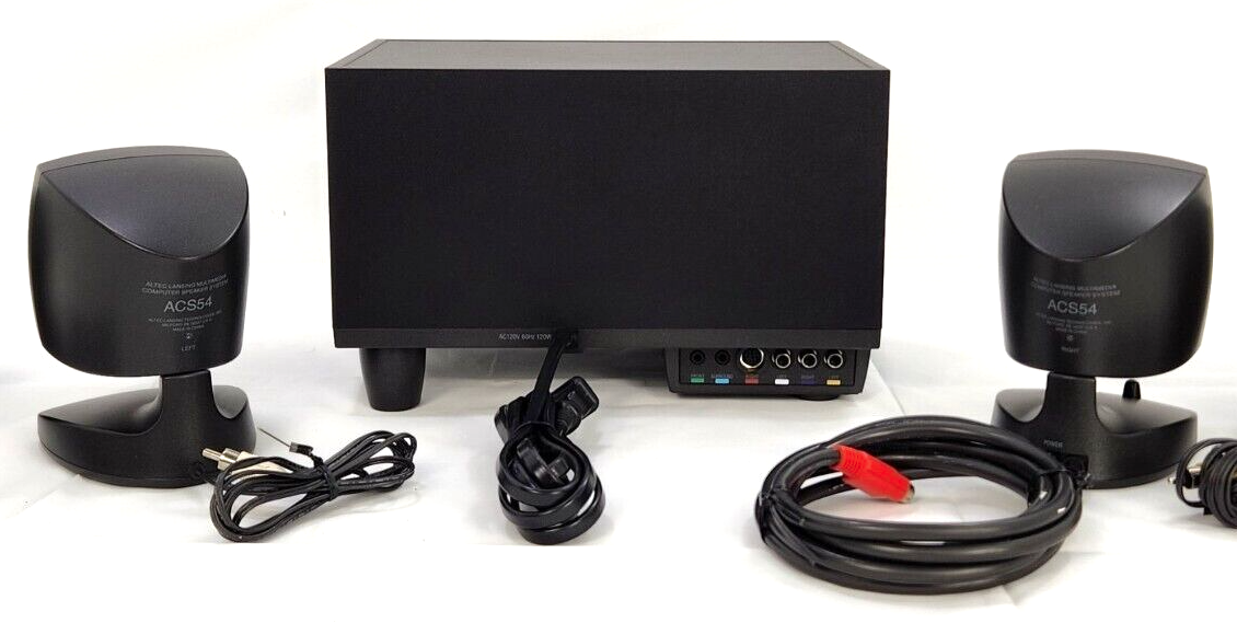 2 Speakers & Subwoofer