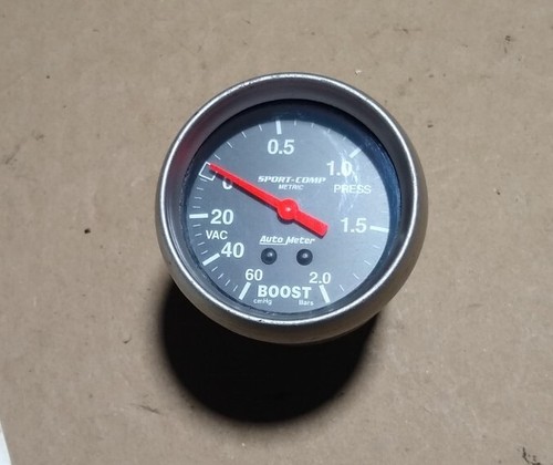 Auto Meter Gauge Sport-Comp Boost/Vacuum 60 cm Hg/2.0 kg/cm2