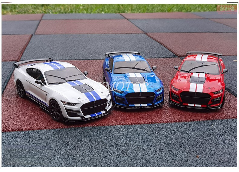 Solido 1:18 Ford Shelby GT500 Fast Track Metal Diecast Model Car