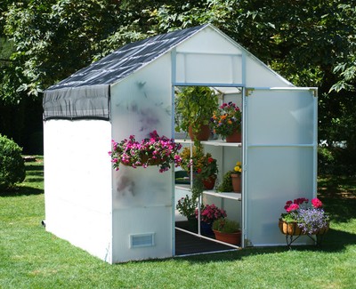 Solexx Garden Master 8 Ft. W x 16 Ft. D Greenhouse QK1139