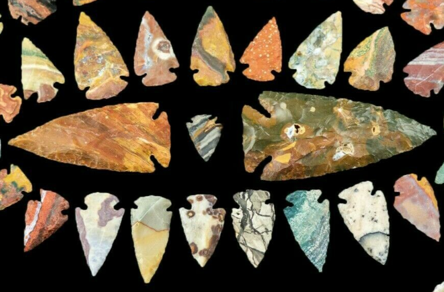 ** 52 Flint ARROWHEAD USA COLLECTION AMAZING COLORS 1"-1.3" Dovetail points **
