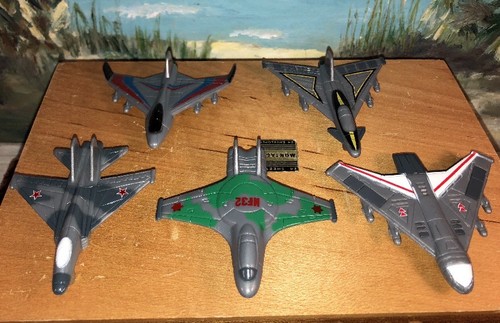 USAF Fighter Jets Planes Plastic Toy / Cake Toppers Collectibles Set 5- 2.5 - 3”