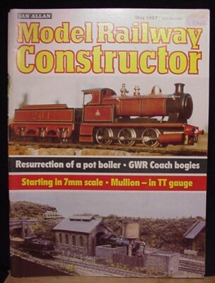 Model Railway Constructor 1987 May LBSCR 26' 4 1/2'' first class carriages