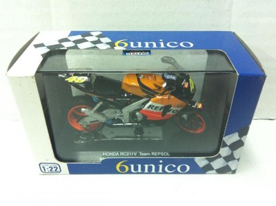 Protar Italeri 1/22 Moto GP HONDA RC211V V. ROSSI Team Repsol 2003 MIB