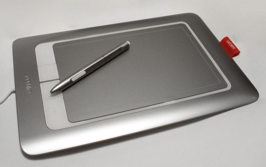 Bamboo Fun CTH461 graphics tablet and pen in Leicester, Leicestershire Gumtree