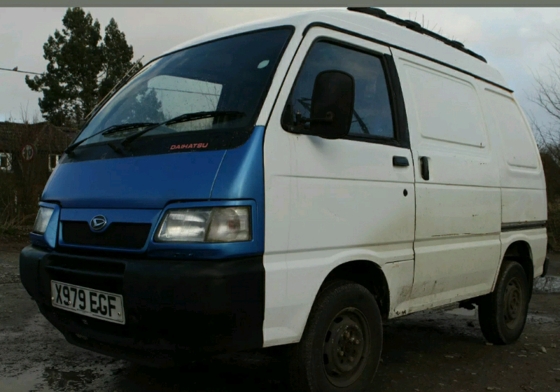 Daihatsu hijet camper