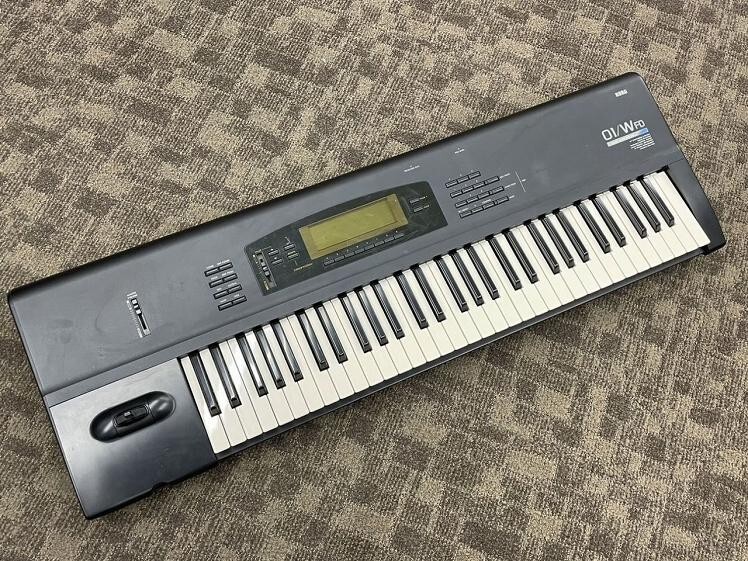 希少　KORG コルグ　01/WFD ゼロワン　シンセサイザー　61鍵盤　ケース KORG コルグ 01/W FD シンセサイザー キーボード 61鍵盤 - メルカリ