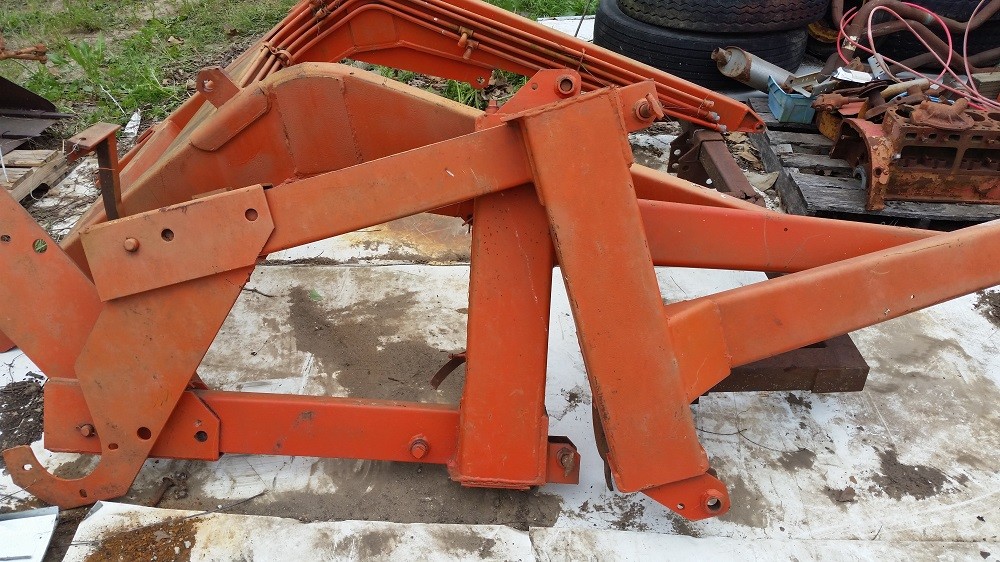 Bush Hog Hydraulic Loader for Allis Chalmers D17 Farm Tractor