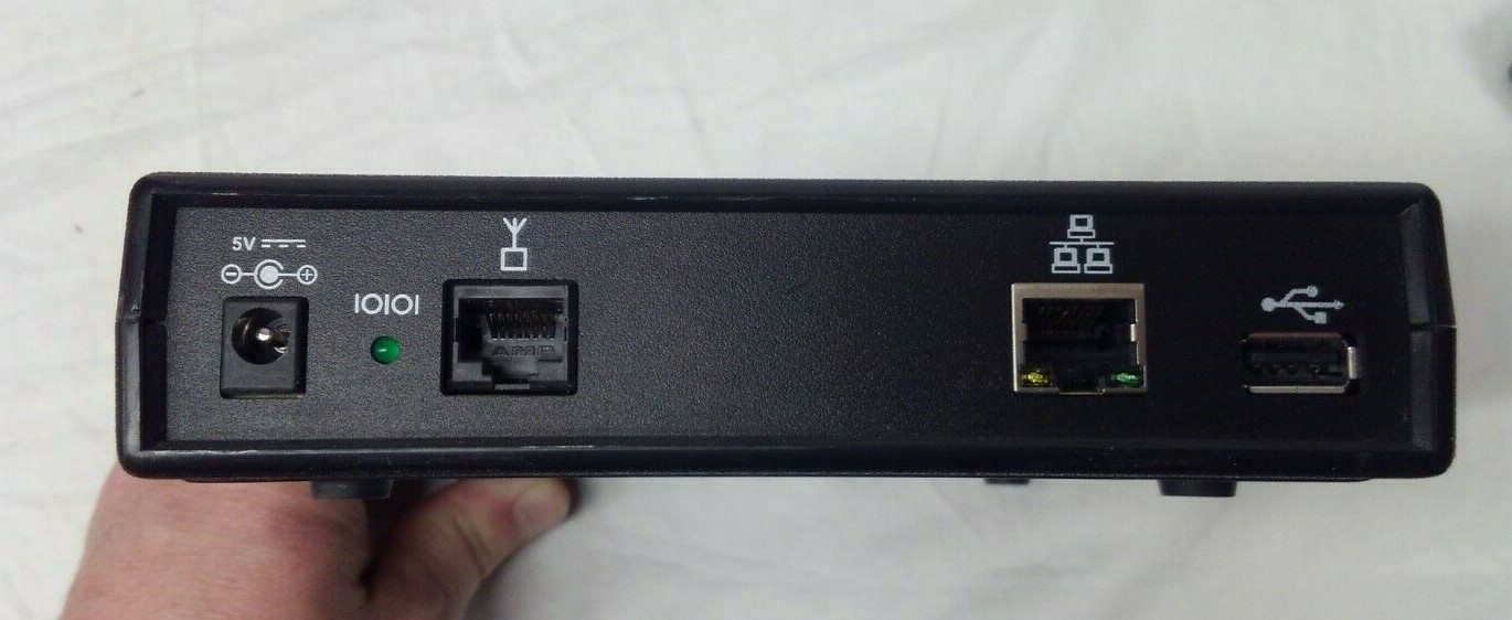 Motorola MIP5000 L3598A MotoTRBO Gateway TESTED with interface cables