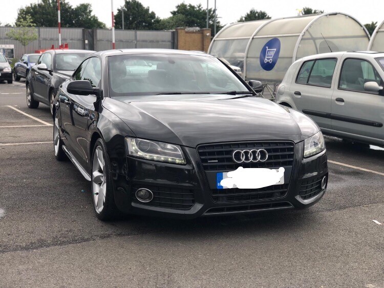 Audi a5 tfsi quattro