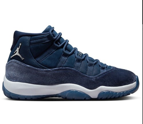 Pre-owned Jordan Wmns Air  Retro 11 Midnight Navy/metallic Silver Ar0715-441 Size 8.5