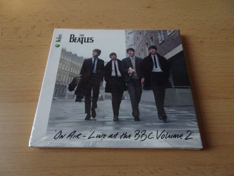 新品ビートルズ ライブアットBBC 1 &2 CDセット 新品ビートルズ ライブアットBBC 1 &2 CDセット The Beatles