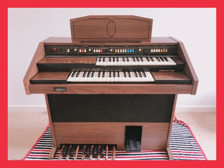 Electric organ in perfect condition in Bournemouth, Dorset Gumtree