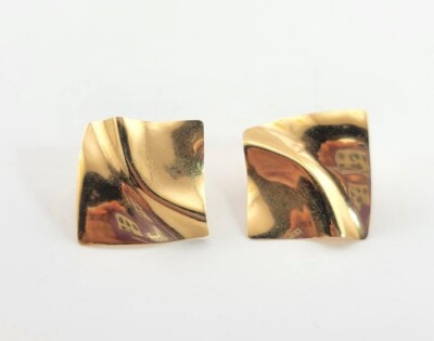 14K Yellow Gold Wavy Square Vintage Earrings Post 1.4 Grams 3/4  1980s Estate