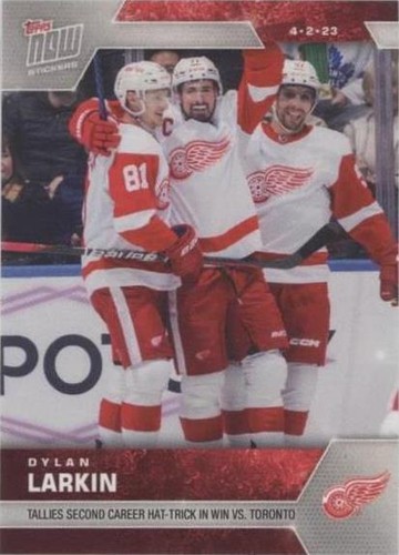 2022-23 Topps Now NHL Stickers - Dylan Larkin #311