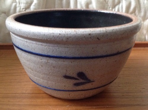 Rowe Pottery Works Salt Glaze PIG Baking Dish / Bowl 1985