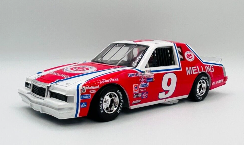 ま*と様 希少品のCoors MELLING THUNDERBIRD 1/10 Bill Elliott's 1987 