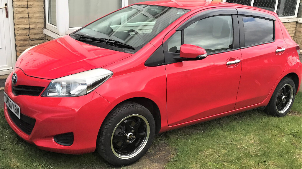 2011 Toyota yaris/vitz 1.0 automatic. 5 doors. ( FULLY AUTO ) in