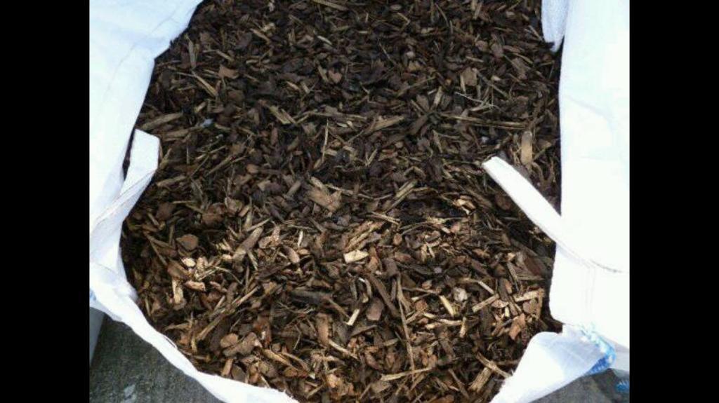 Can You Use Wood Mulch For Chicken Run at Candice Richardson blog