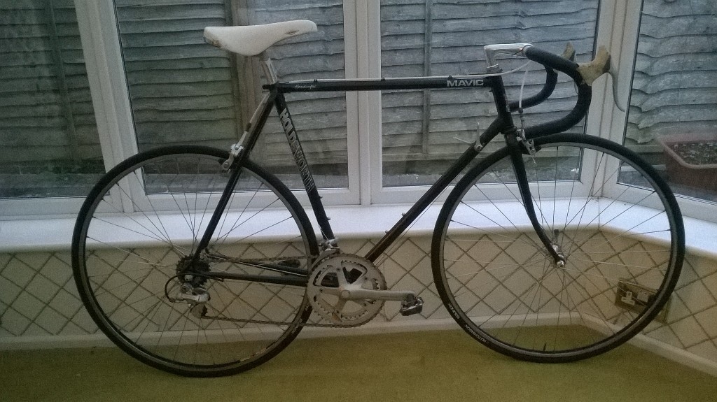 Holdsworth racing bike 1980s 57cm frame cleaned and rebuilt good