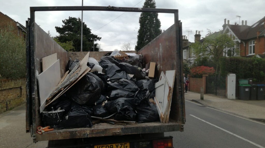 house clearance, rubbish removals builders waste removal in Kingston