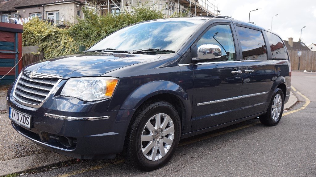 2010 Chrysler Grand Voyager 2.8CRD auto Limited Black