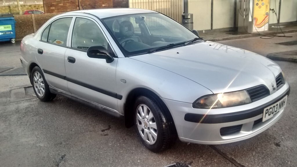Mitsubishi carisma 2003 год