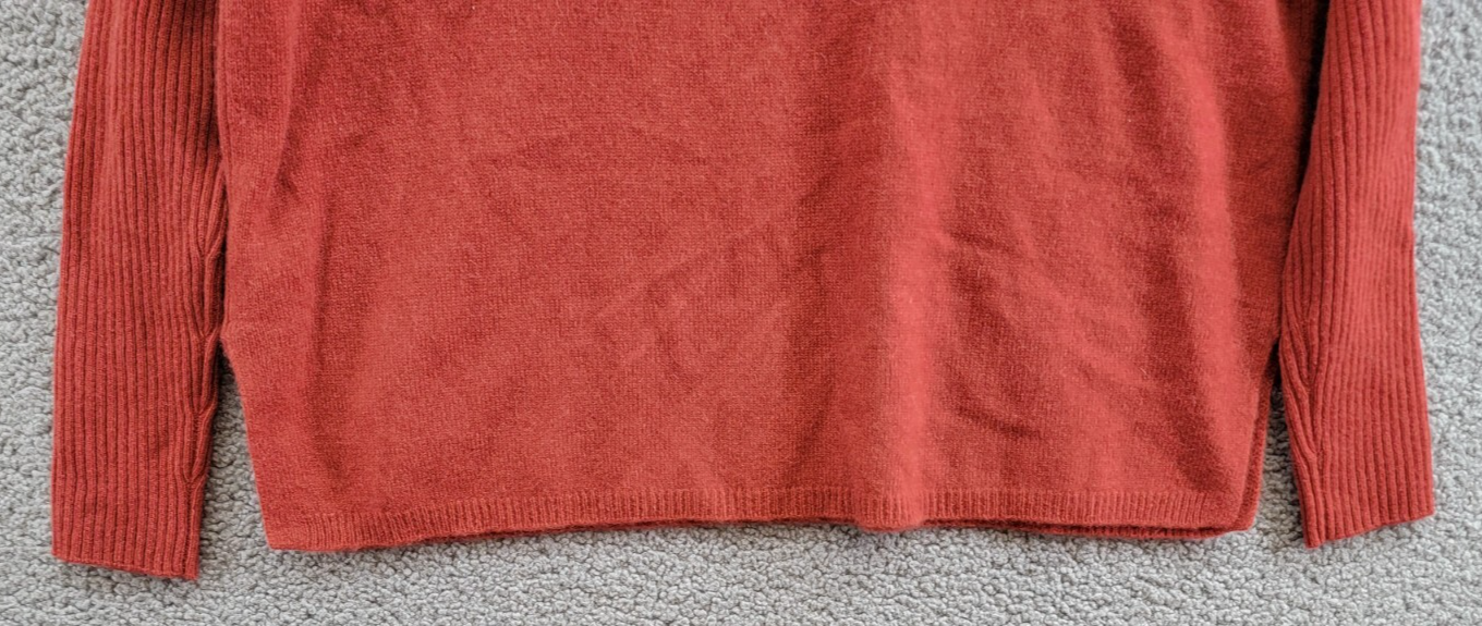 C by Bloomingdale's Cashmere V-Neck Sweater Women's XS Dark Sienna Long Sleeves~ - Picture 12 of 14