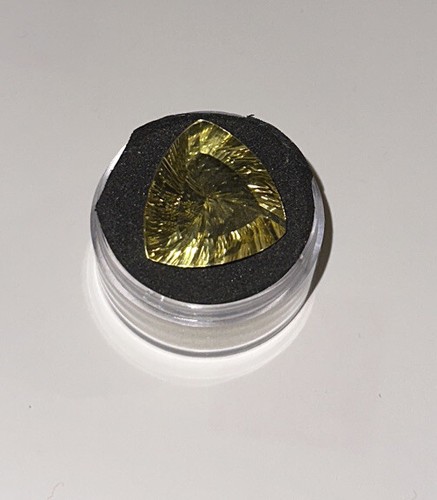 K18枠 ルベライト トップ ◇K18 Lumiere（ルミエール）◇商品一覧 | 宝石ルースの専門店