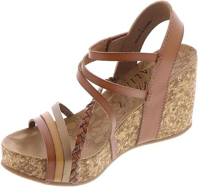 

Женские сандалии Blowfish Malibu HeidiB B-WBADM-10, Wood;bee honey;amber/mars, Sandals